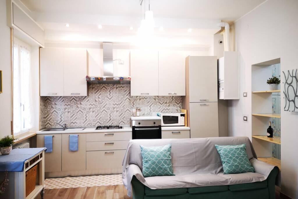 Delizioso Appartamento Cosy Ristrutturato Πάρμα Εξωτερικό φωτογραφία